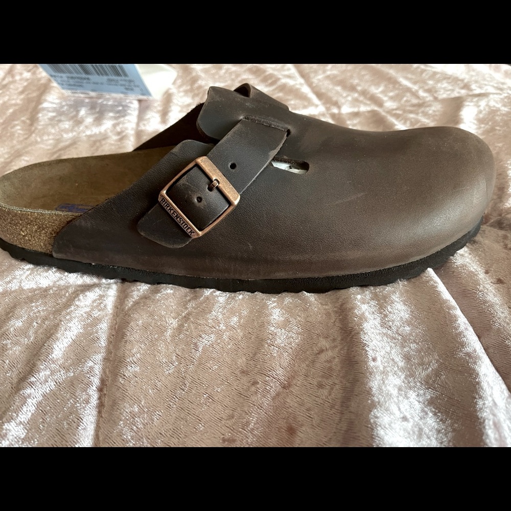 Brand new in box Birkenstock Boston Soft Footbed